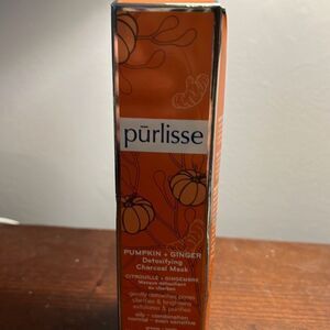 Purlisse pumpkin and ginger detoxification charcoal mask 🎃